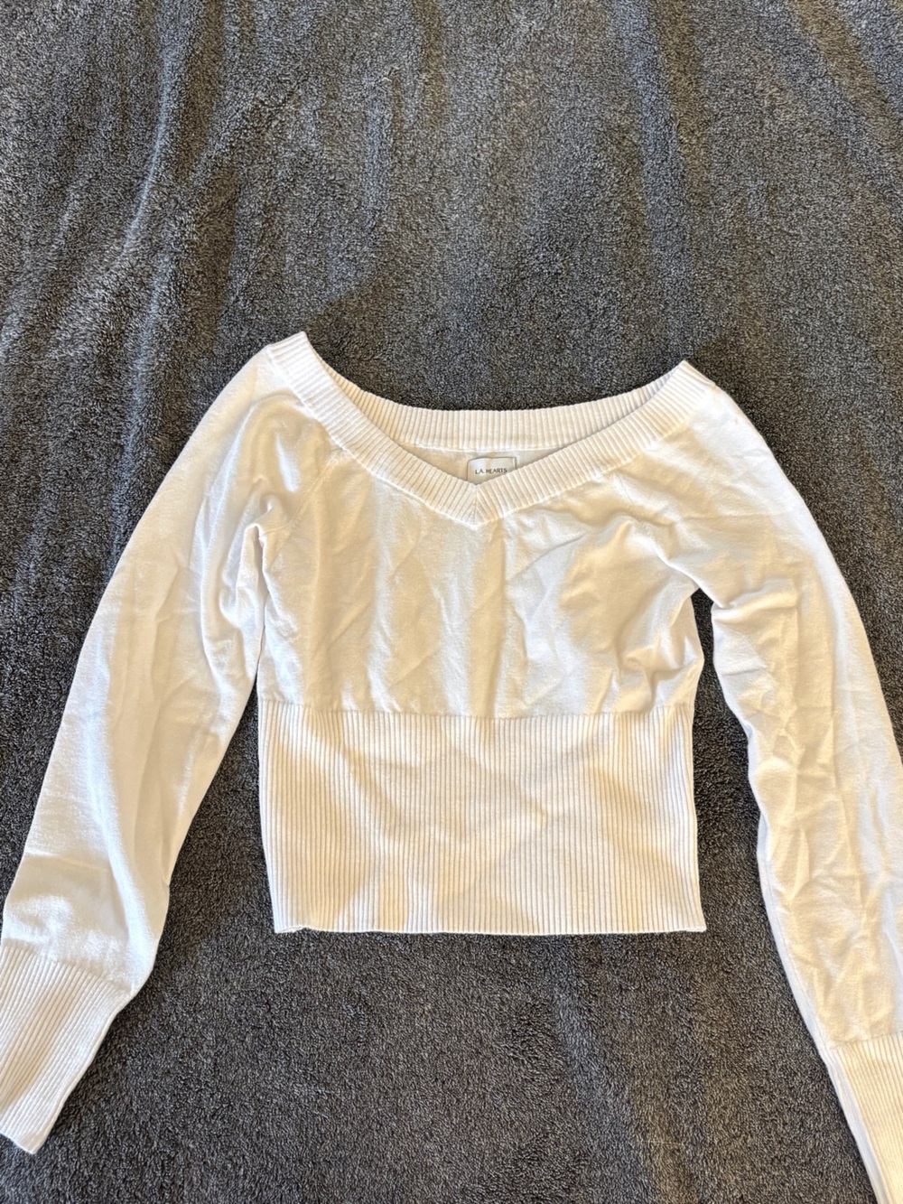 L.A. Hearts White V-Neck Knit Top